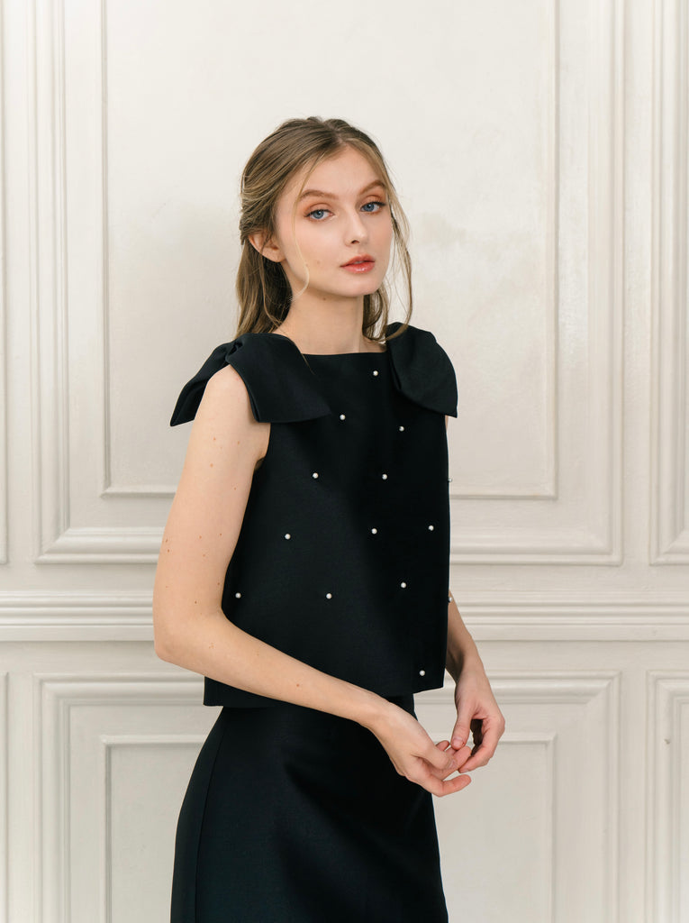 Maya top (BLACK w/ pearls)