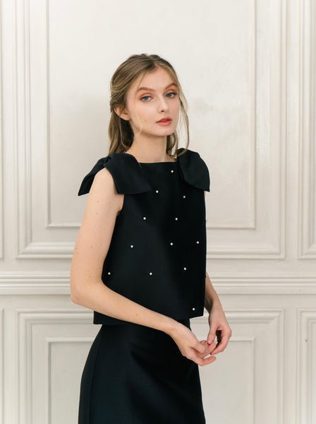 Maya top (BLACK w/ pearls)