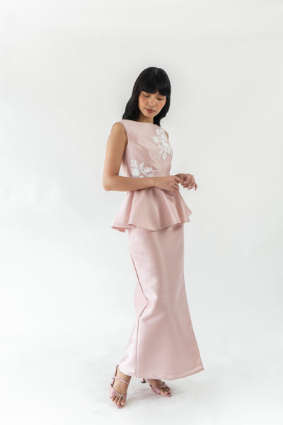 Yumi top (BLUSH with Embroidery)