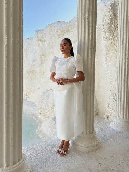 Maria top (WHITE EMBOSSED)