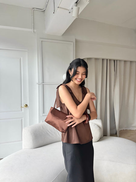 Lucy silk top (COCOA)