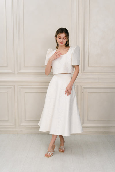 Amihan midi skirt (WHITE FLORAL)