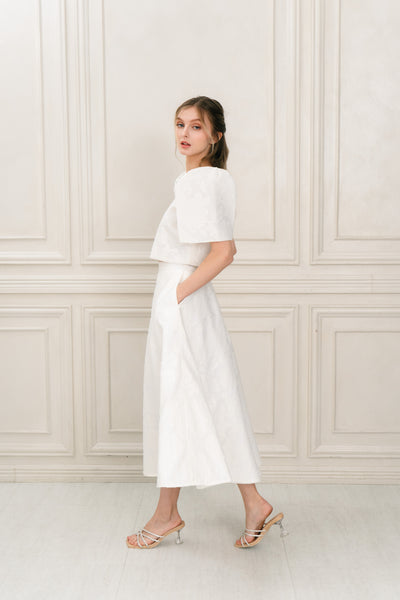 Amihan midi skirt (WHITE FLORAL)