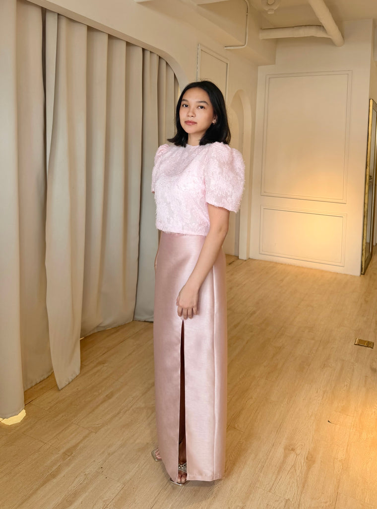 Milla top (BABY PINK EMBOSSED)