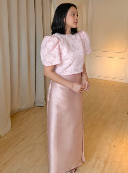 Milla top (BABY PINK EMBOSSED)